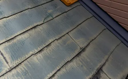 色褪せた屋根