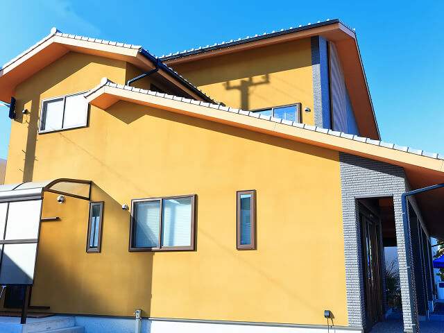 外壁塗装（フッ素塗料）の写真